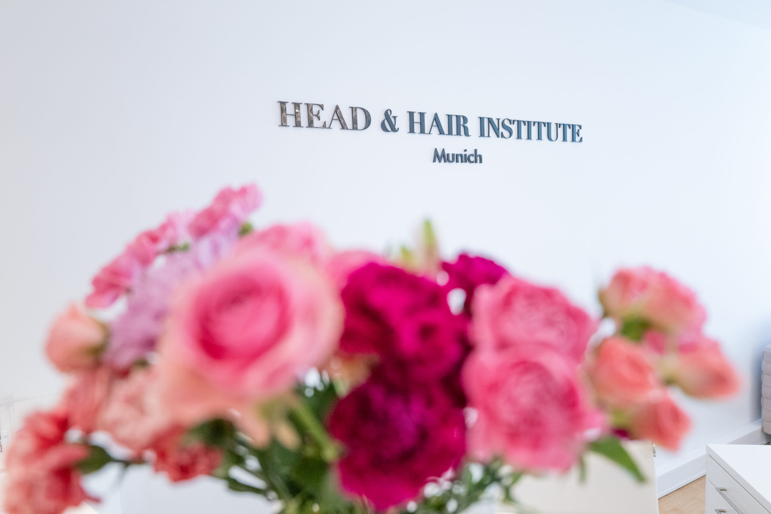 Head & Hair Institute Munich, treatment room